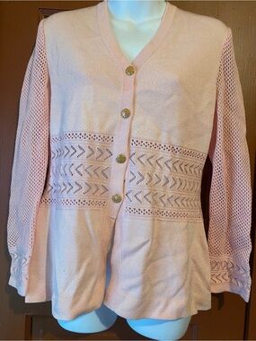 St. John Collection Soft Pink Openwork V-Neck Cardigan with Gold Buttons